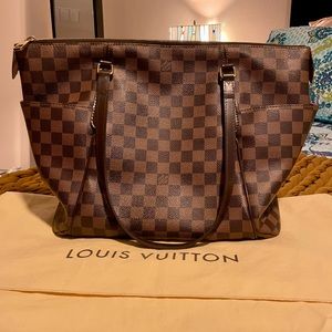 Louis Vuitton Totally MM in Damier Ebene